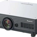 Máy chiếu Panasonic PT-D5700E